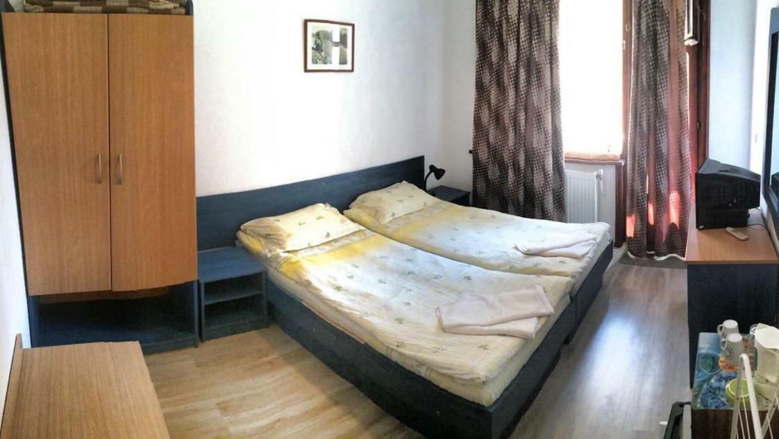 Guest House Gergana Primorsko Buitenkant foto